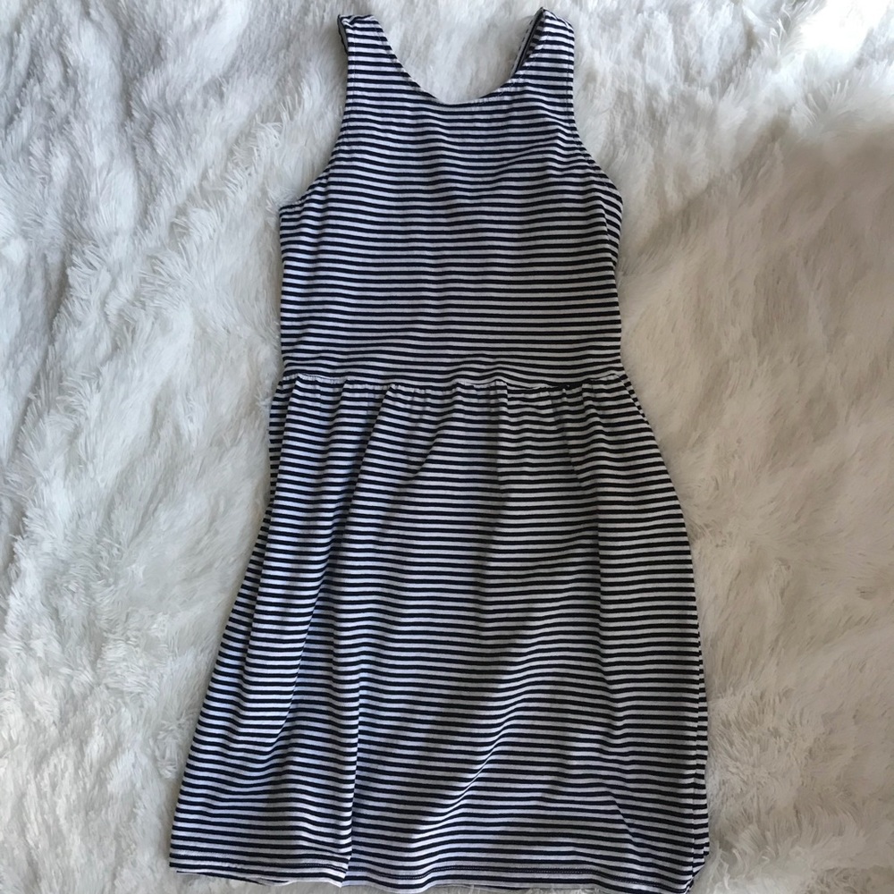 Girls sleeveless striped dress